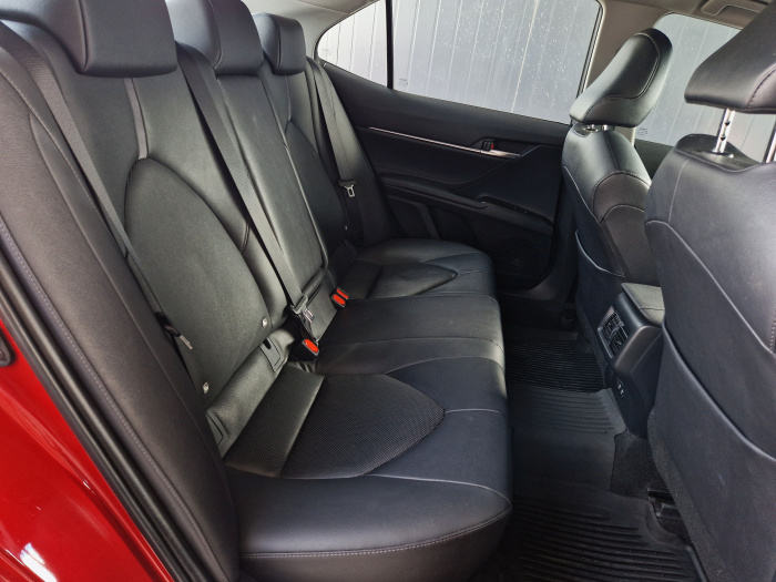 Toyota Camry XV70 · Рестайлинг